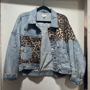 POL Brand jean jacket size MEDIUM
